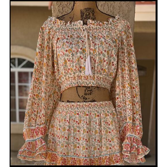 Cleobella Rhea Blouse and Rosa Midi Skirt Carnation Print Set Size: Large - Picture 4 of 12